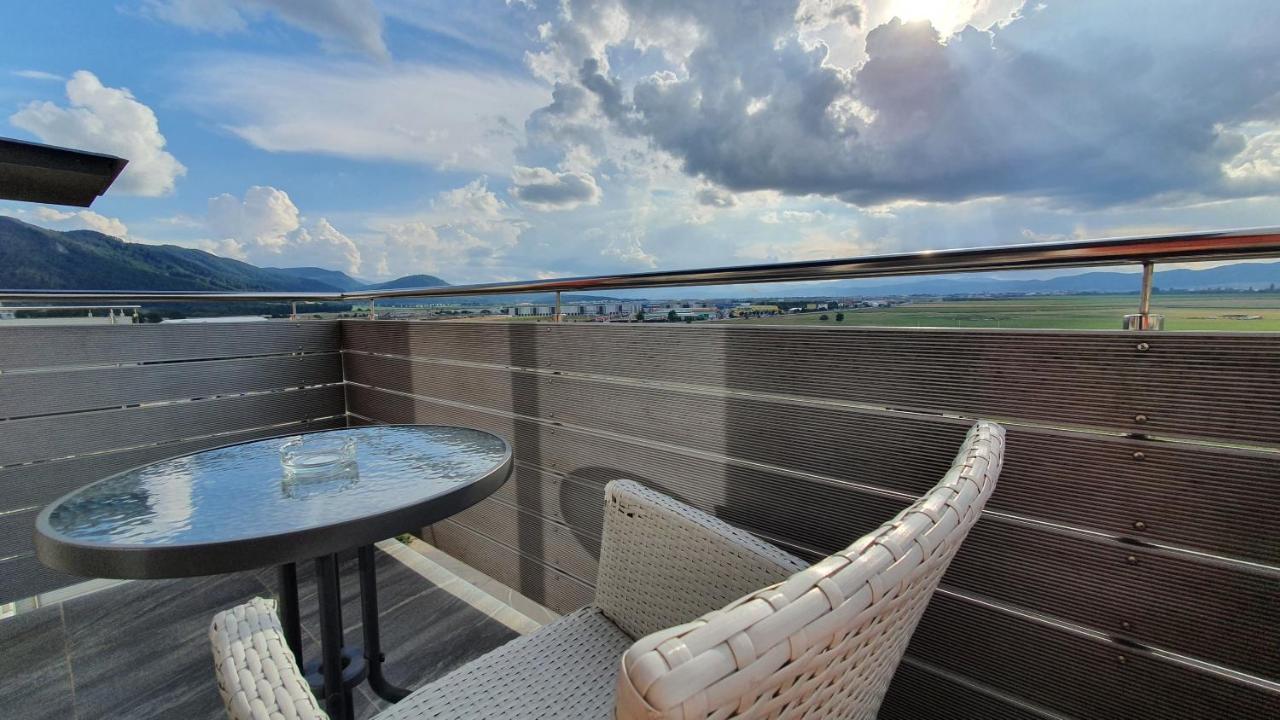 Apartment Altipiani Panoramic Brasov Ngoại thất bức ảnh