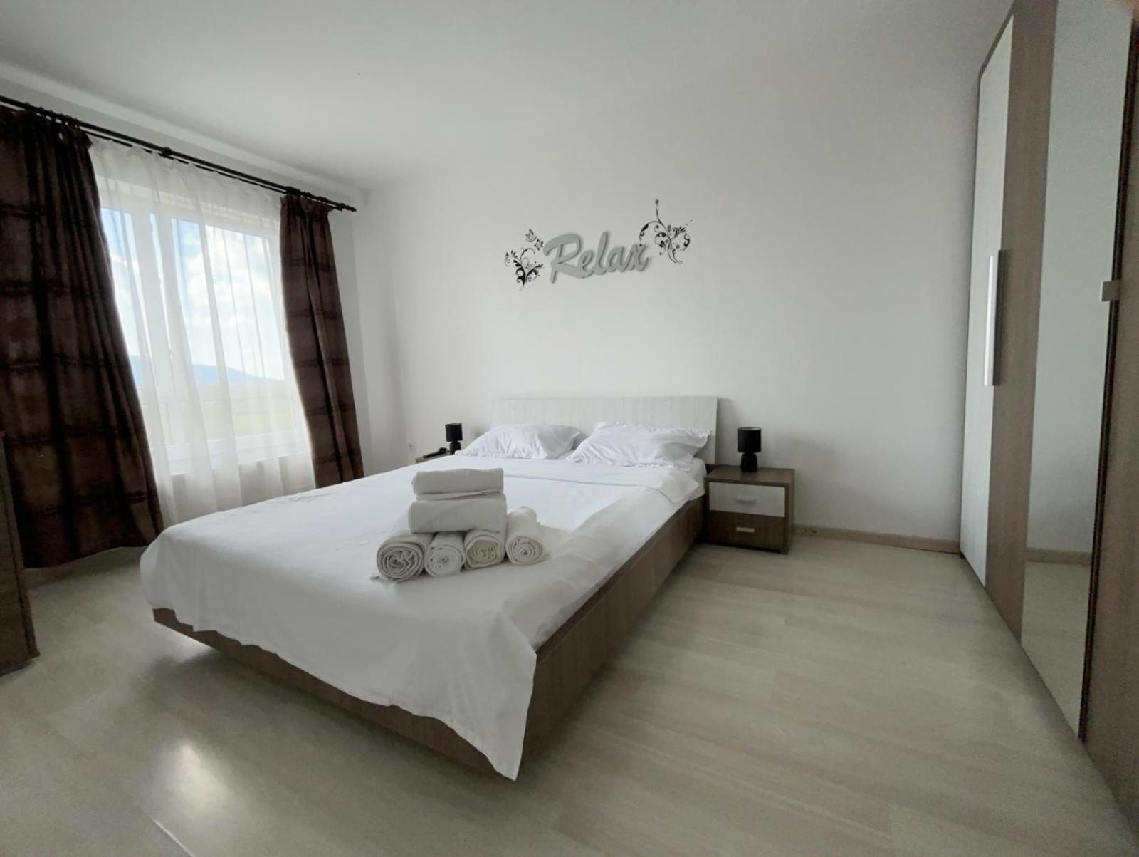 Apartment Altipiani Panoramic Brasov Ngoại thất bức ảnh